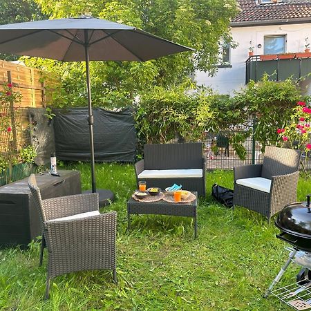 Cozy Apartment With Garden In Gelsenkirchen Esterno foto