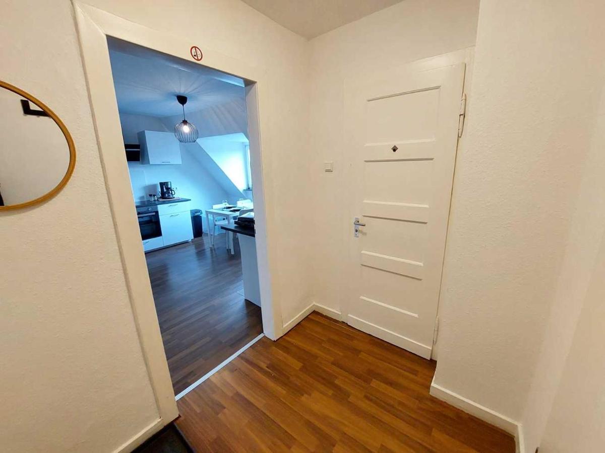 Cozy Apartment With Garden In Gelsenkirchen Esterno foto