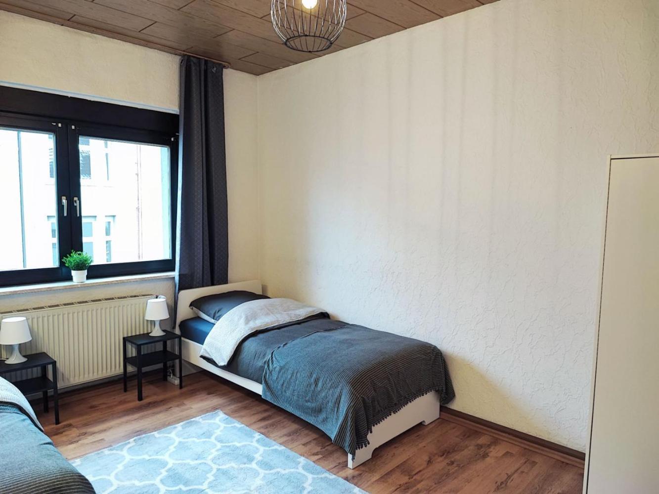 Cozy Apartment With Garden In Gelsenkirchen Esterno foto