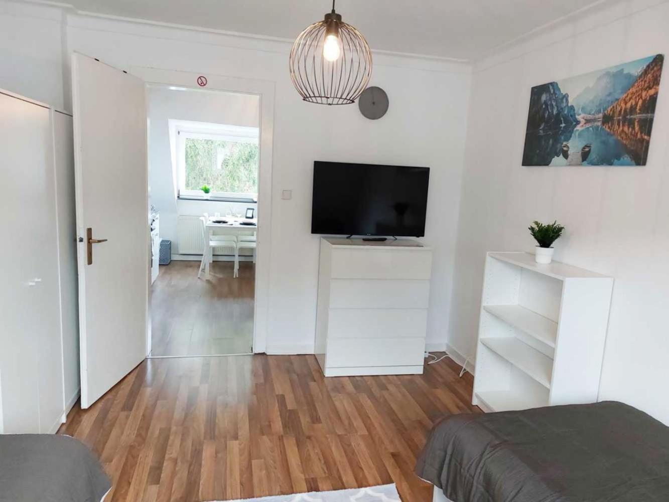 Cozy Apartment With Garden In Gelsenkirchen Esterno foto
