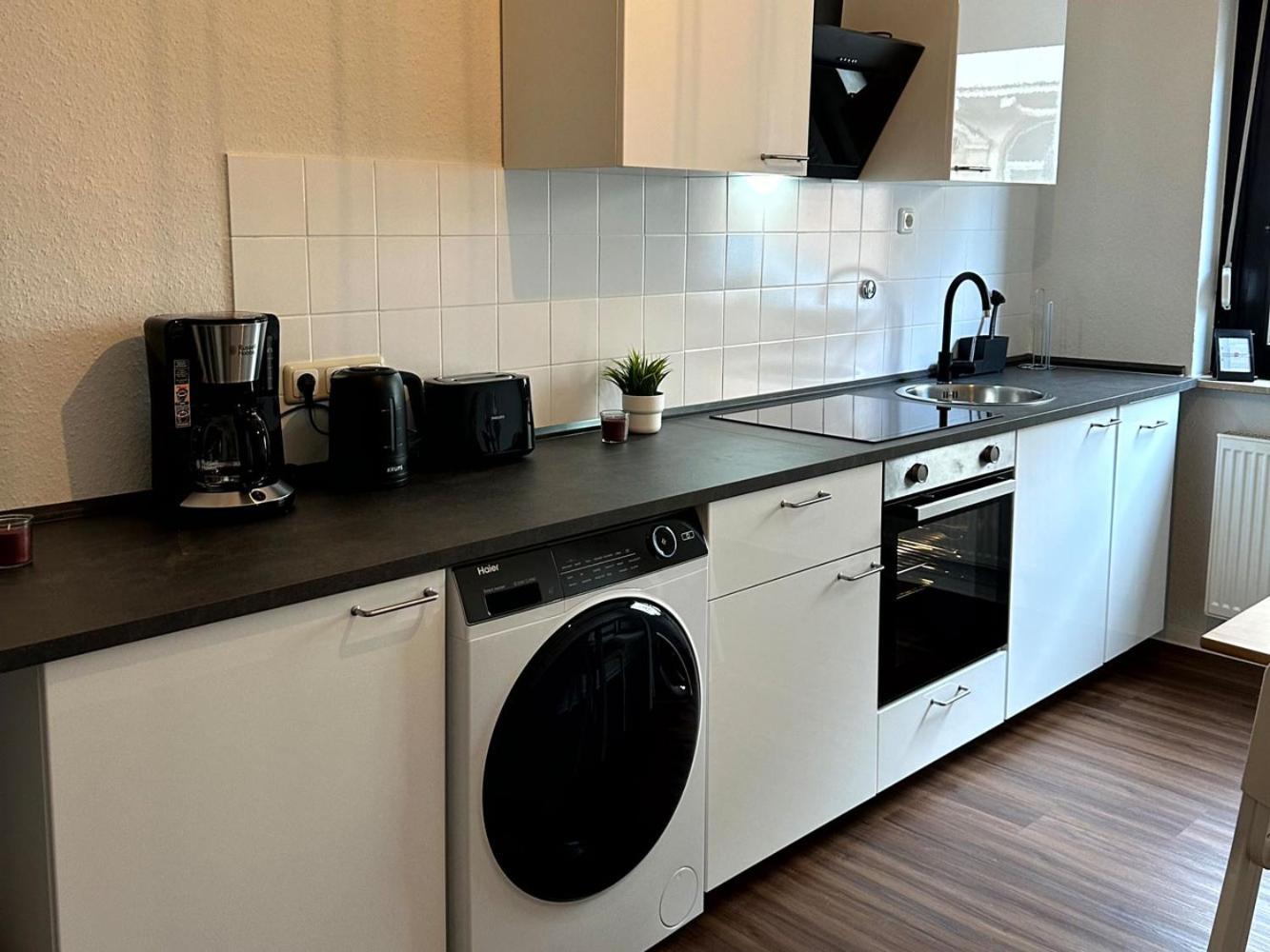 Cozy Apartment With Garden In Gelsenkirchen Esterno foto